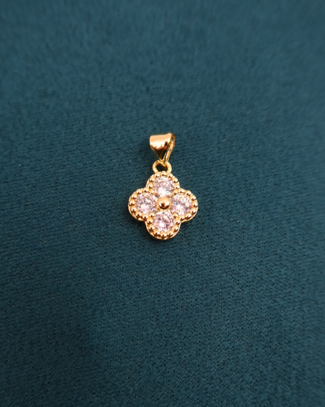 Pandantiv Van Damă Placat cu Aur 18k